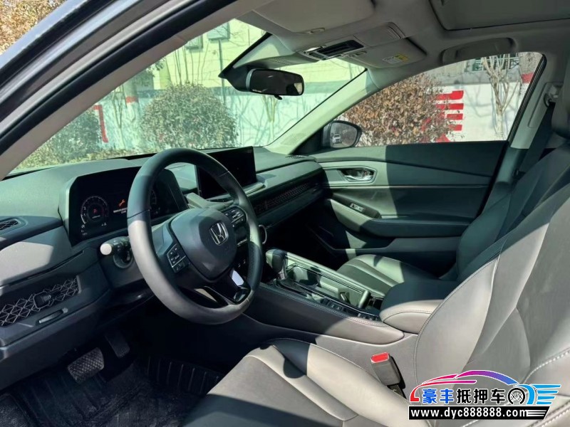 23年本田雅阁轿车抵押车出售