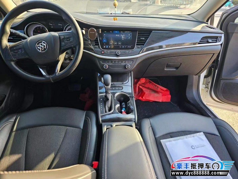 19年别克威朗轿车抵押车出售