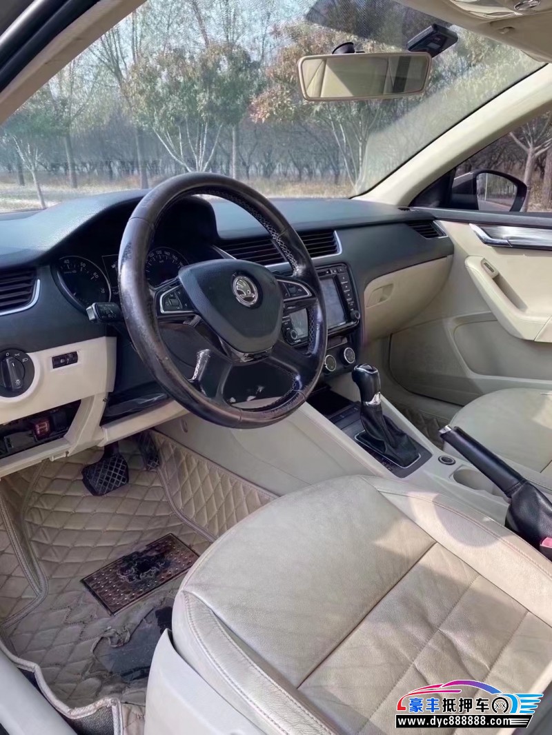 14年斯柯达明锐轿车抵押车出售