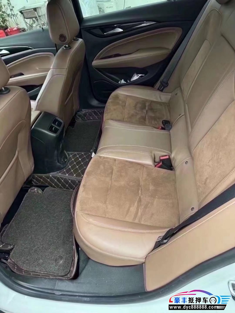 19年别克君威轿车抵押车出售