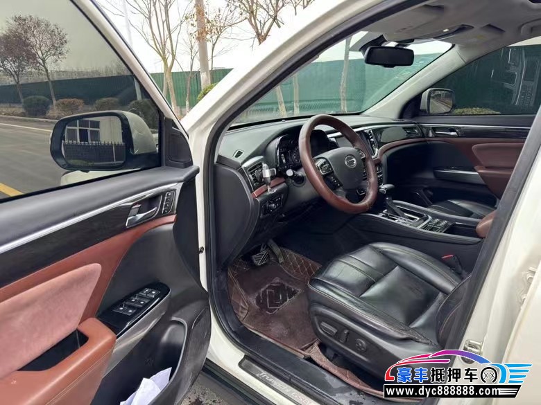 18年传祺GS8轿车抵押车出售