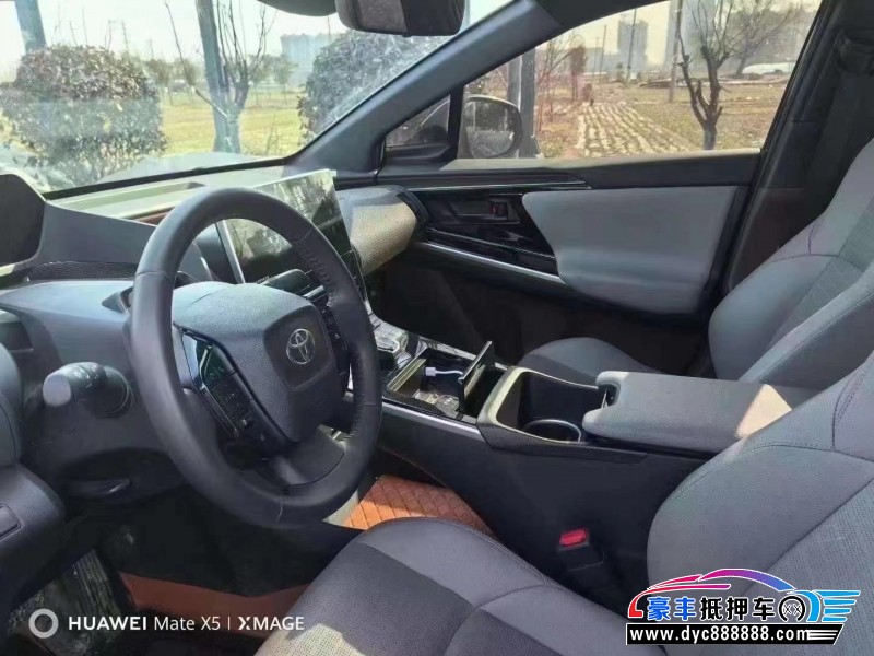 23年丰田bz4x轿车抵押车出售