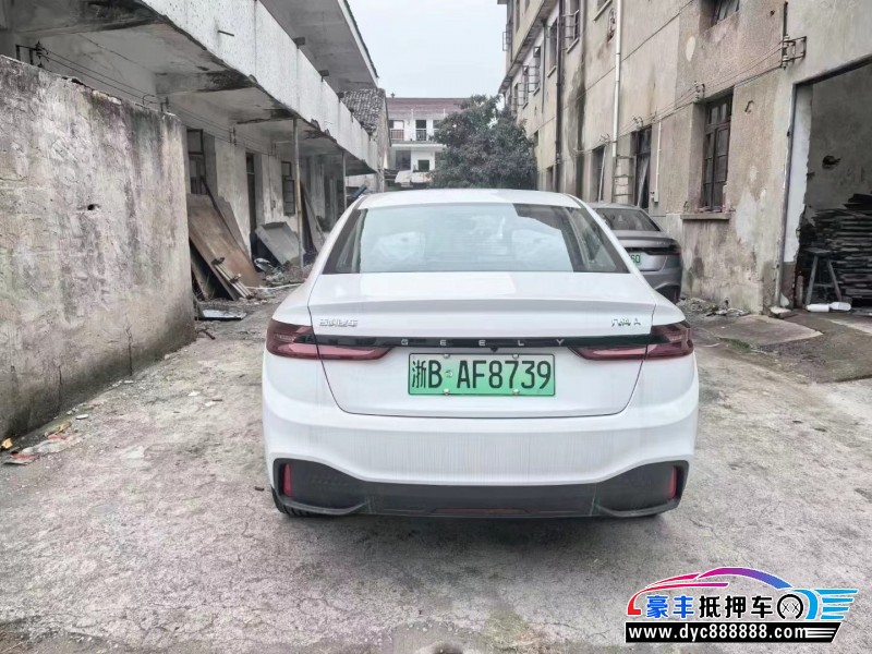 24年吉利几何轿车抵押车出售