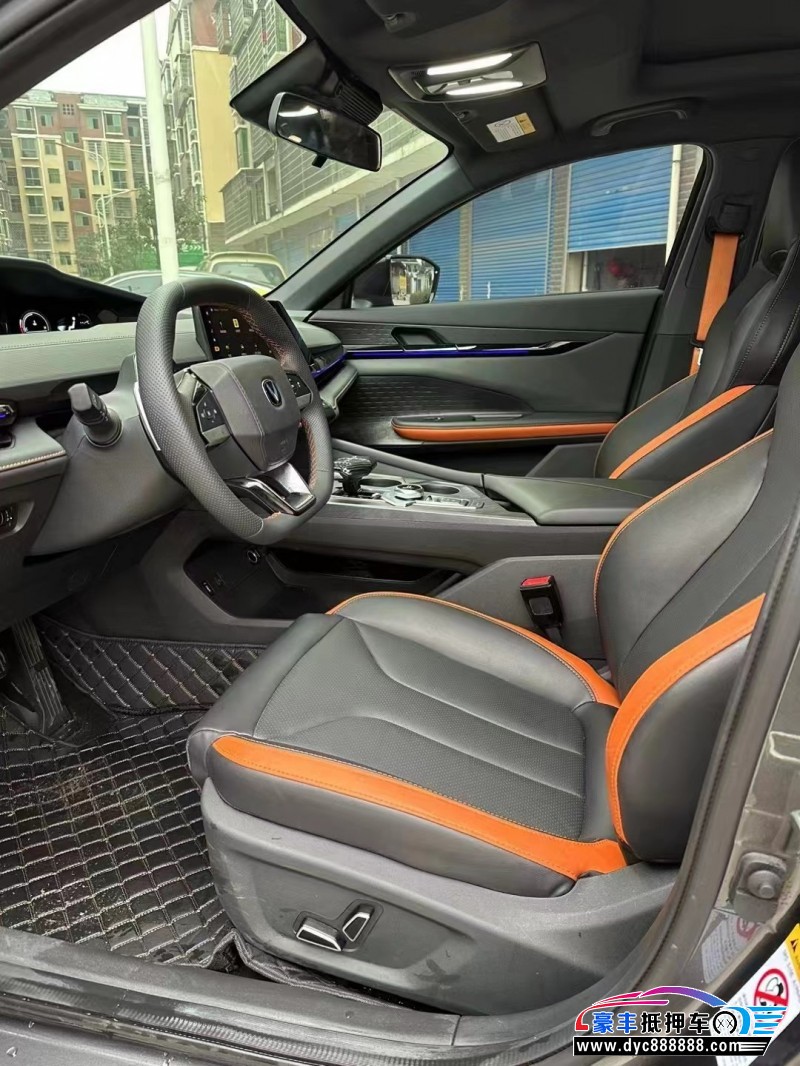 23年长安长安UNI轿车抵押车出售