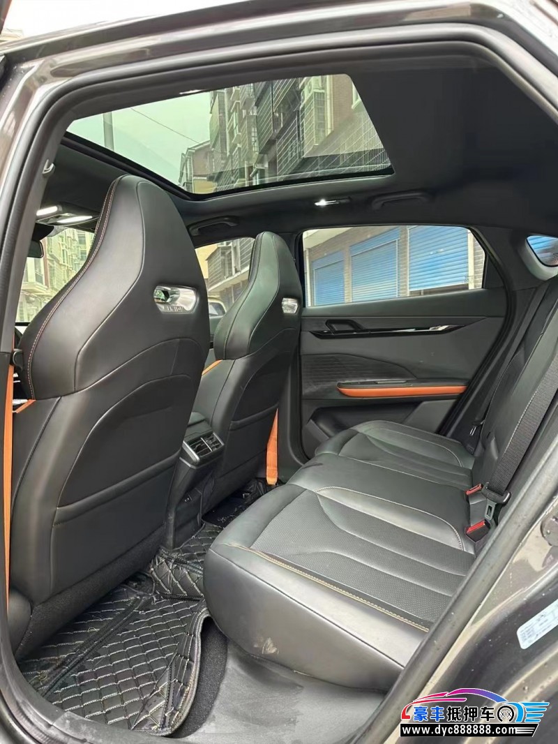 23年长安长安UNI轿车抵押车出售