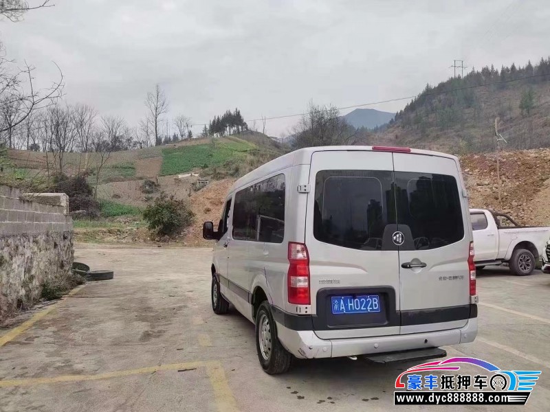 22年福田图雅诺轿车抵押车出售