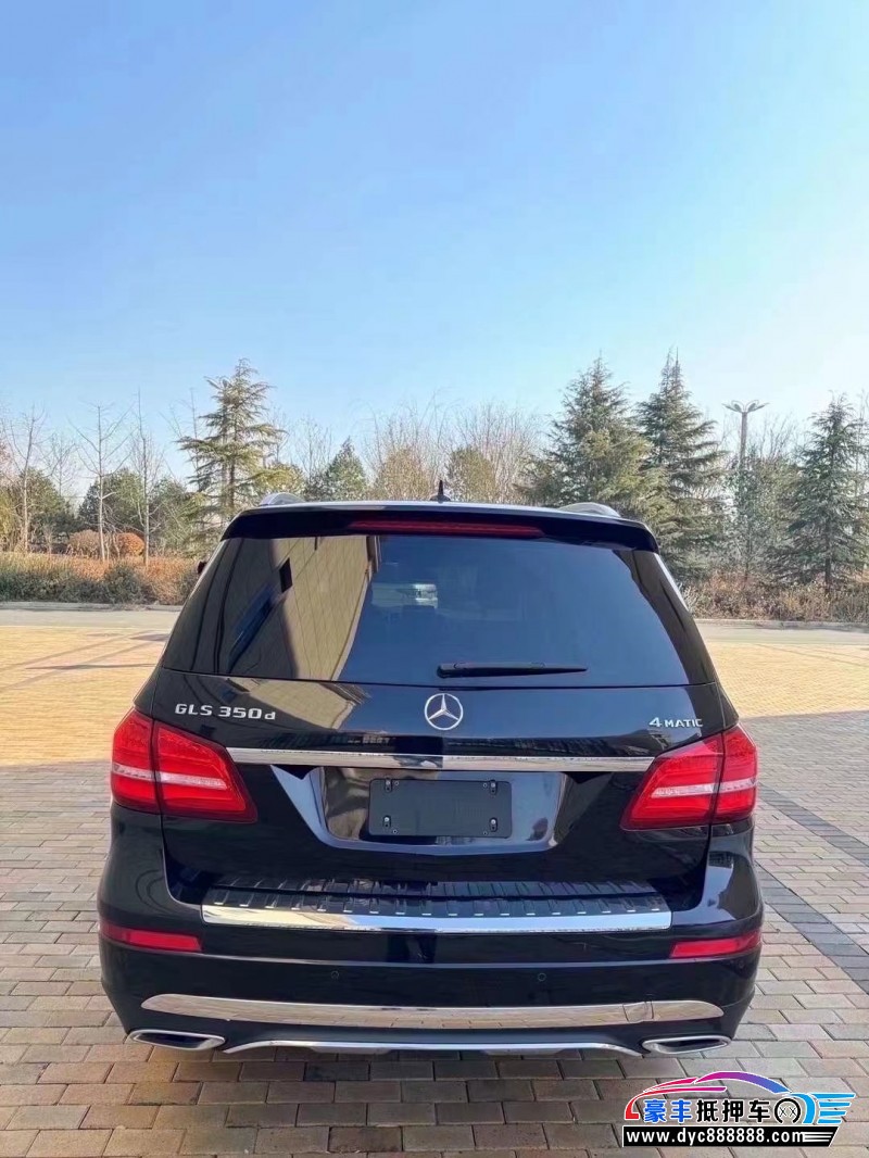 17年奔驰GLS轿车抵押车出售