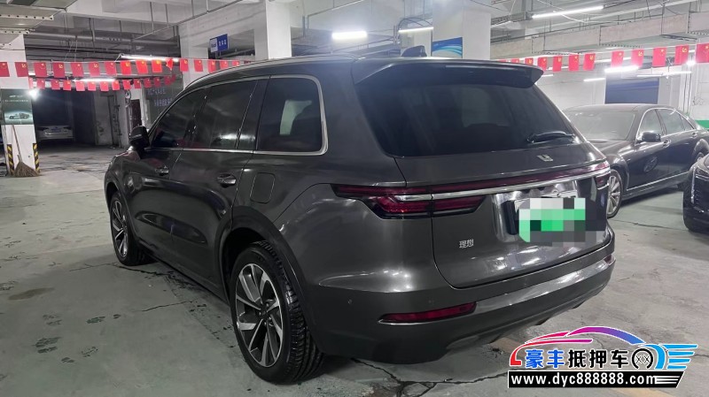 22年理想ONE轿车抵押车出售