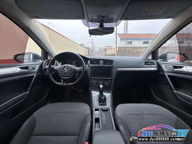 20年大众高尔夫轿车抵押车出售