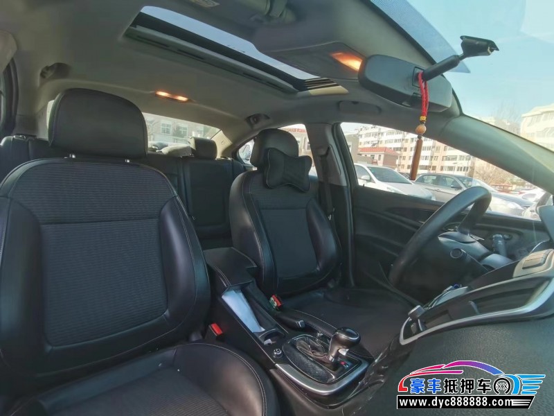 15年别克君威轿车抵押车出售