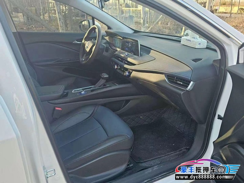 23年别克微蓝轿车抵押车出售