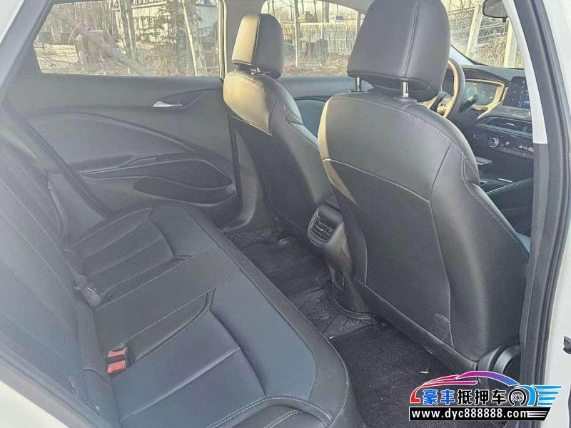 23年别克微蓝轿车抵押车出售