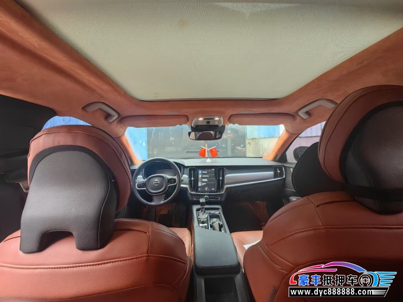 19年沃尔沃S90轿车抵押车出售