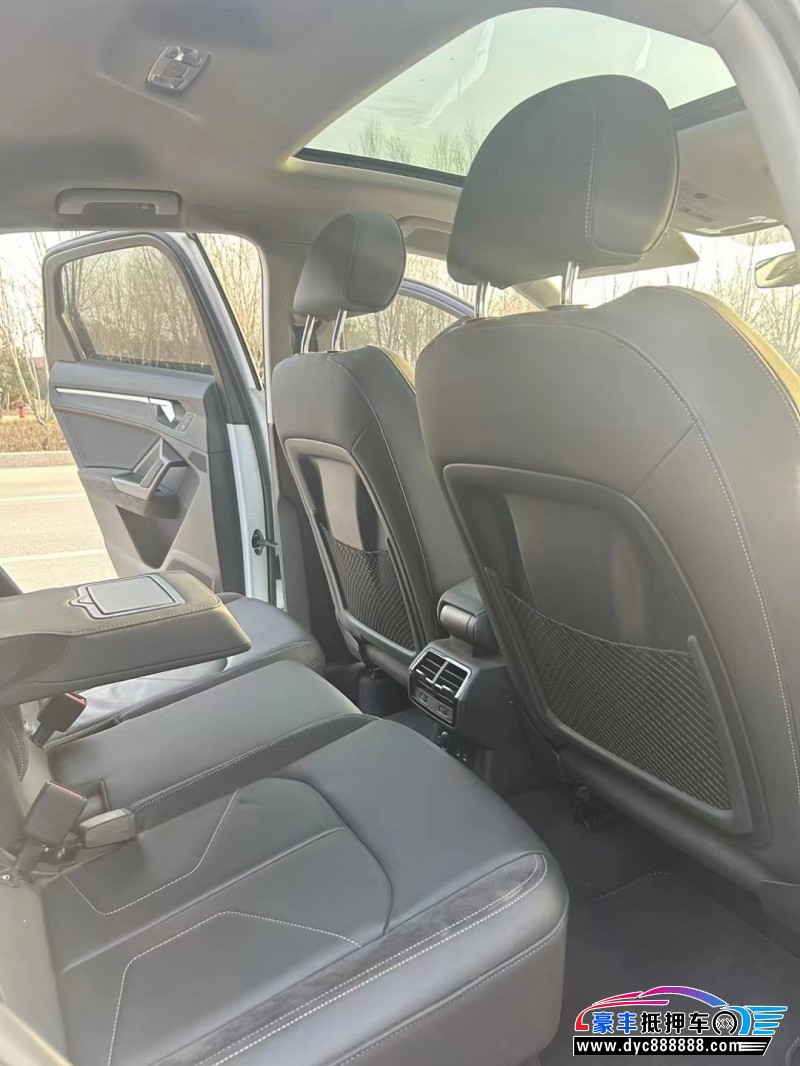 22年奥迪Q3SUV抵押车出售