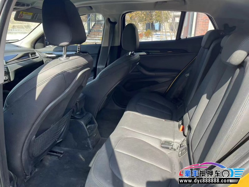 19年宝马X2轿车抵押车出售