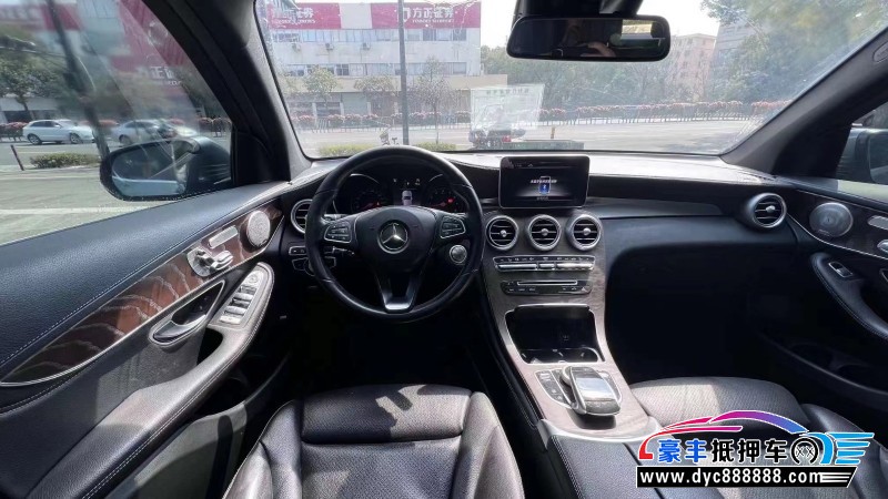 19年奔驰GLC(进口)轿车抵押车出售