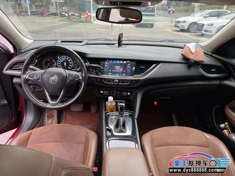 18年别克君威轿车抵押车出售