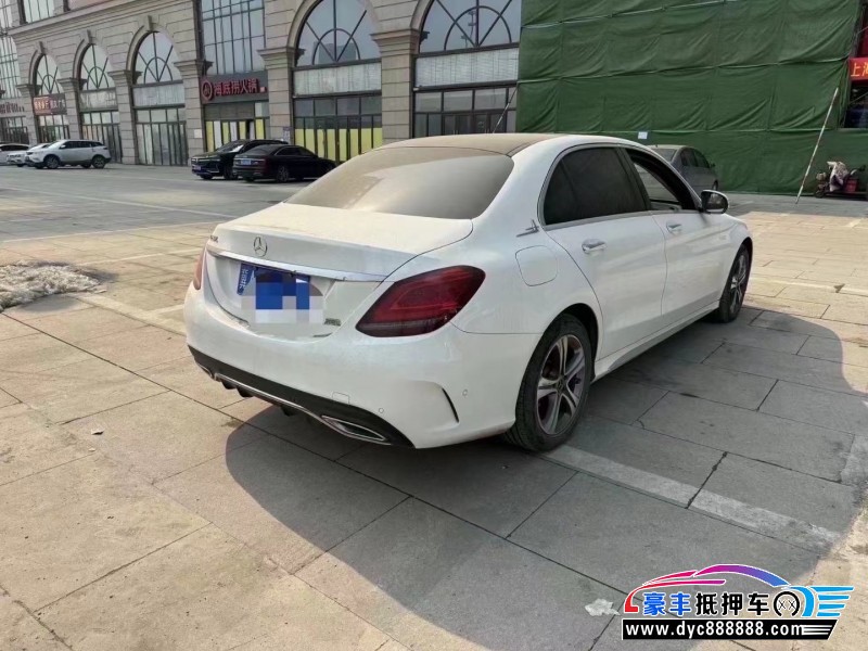 20年奔驰C轿车抵押车出售