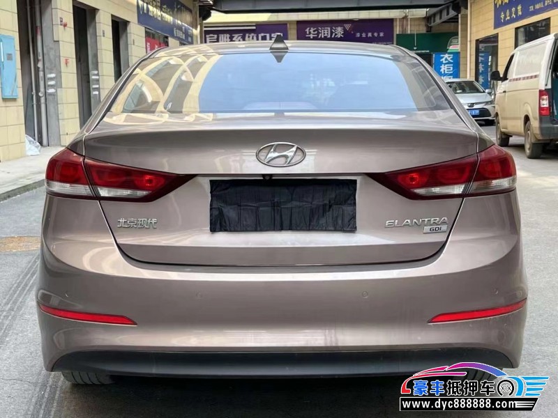 19年现代领动轿车抵押车出售