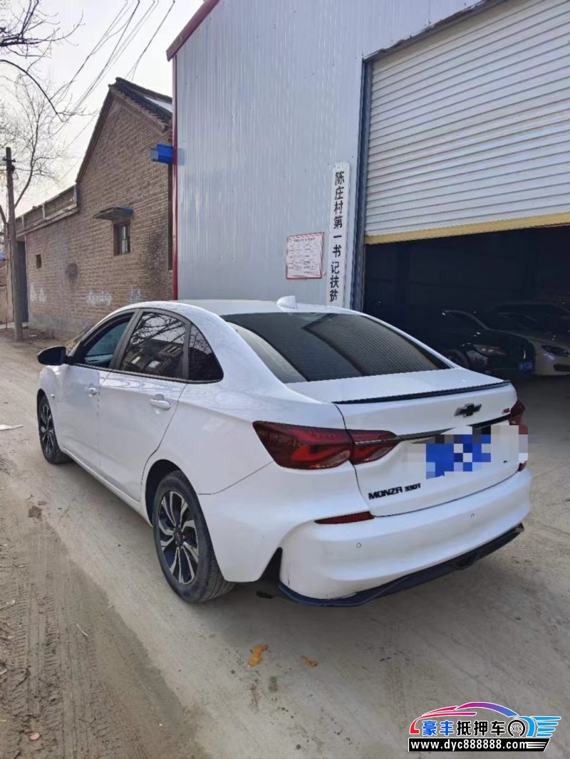 20年雪佛兰科鲁泽轿车抵押车出售