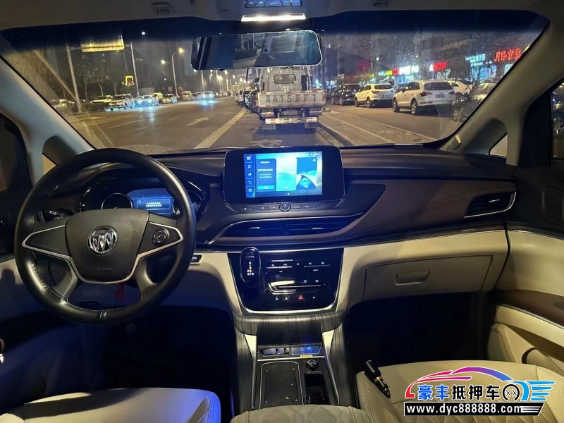 22年别克GL8轿车抵押车出售