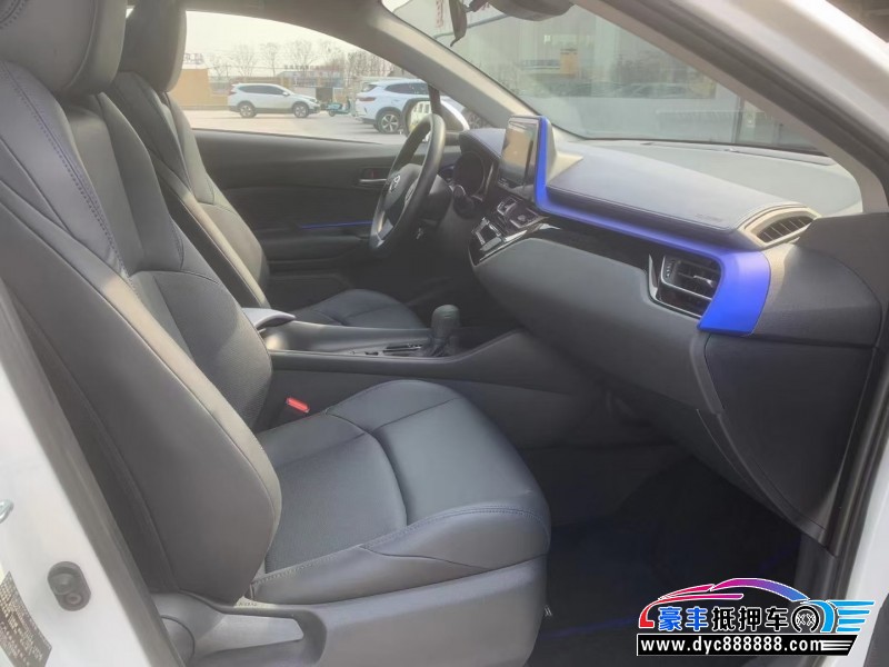 22年丰田C-HRSUV抵押车出售