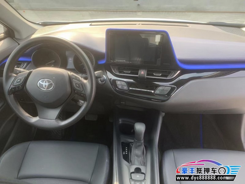 22年丰田C-HRSUV抵押车出售