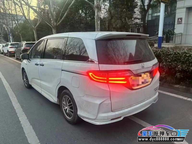 21年本田奥德赛轿车抵押车出售