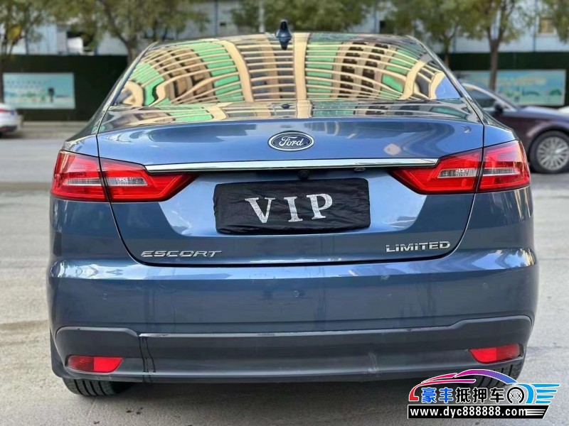 19年福特福睿斯轿车抵押车出售