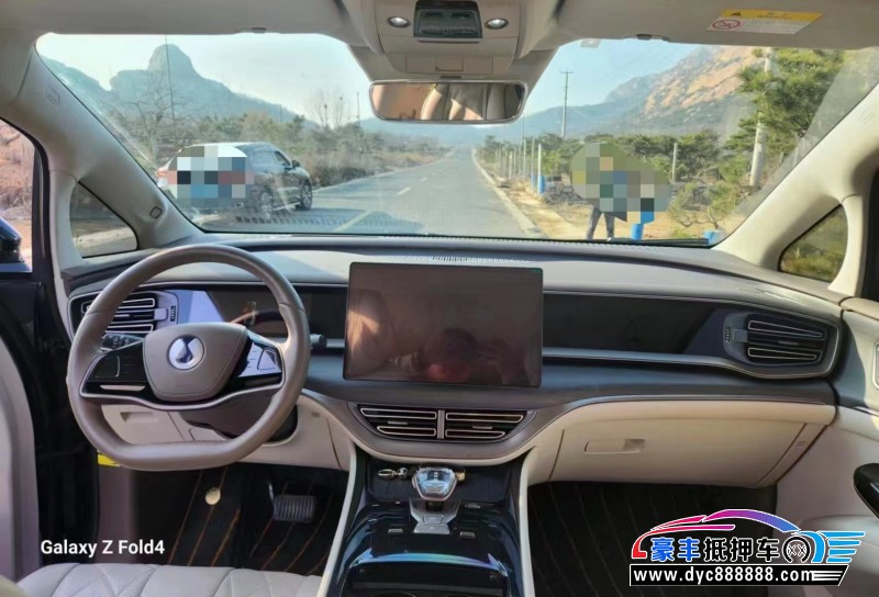 23年腾势D9轿车抵押车出售