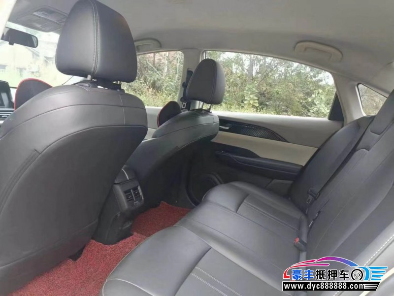 22年东风风神E70轿车抵押车出售