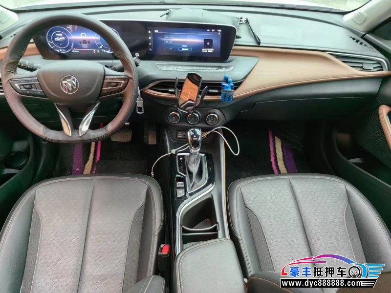 22年别克威朗轿车抵押车出售