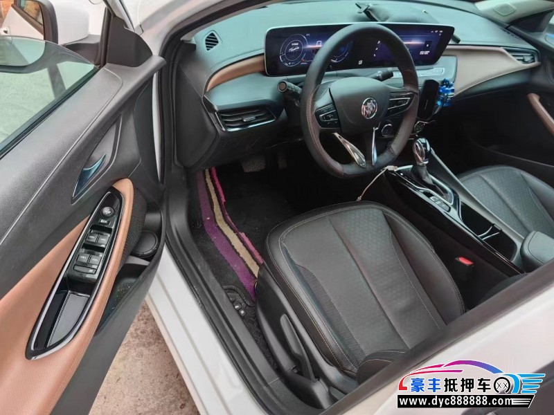 22年别克威朗轿车抵押车出售