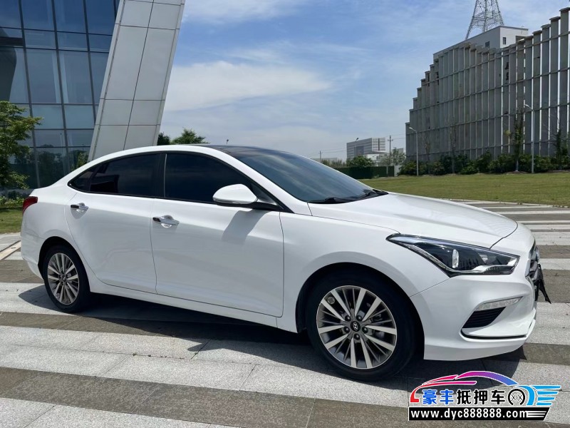 21年现代名图轿车抵押车出售