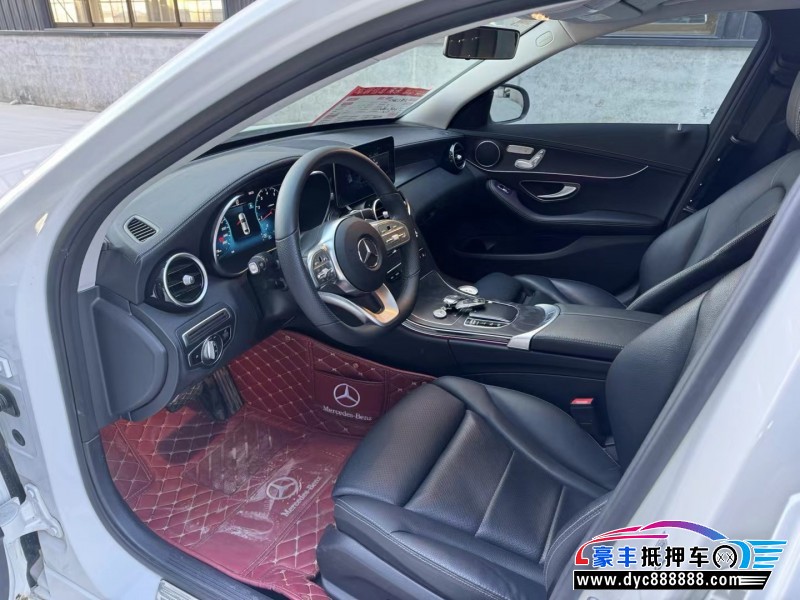 21年奔驰C轿车抵押车出售