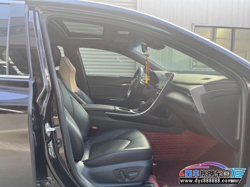 21年丰田亚洲龙轿车抵押车出售