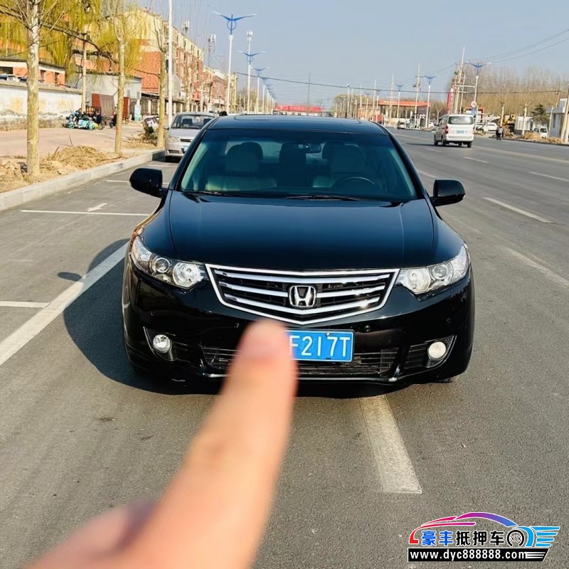 12年本田思铂睿轿车抵押车出售