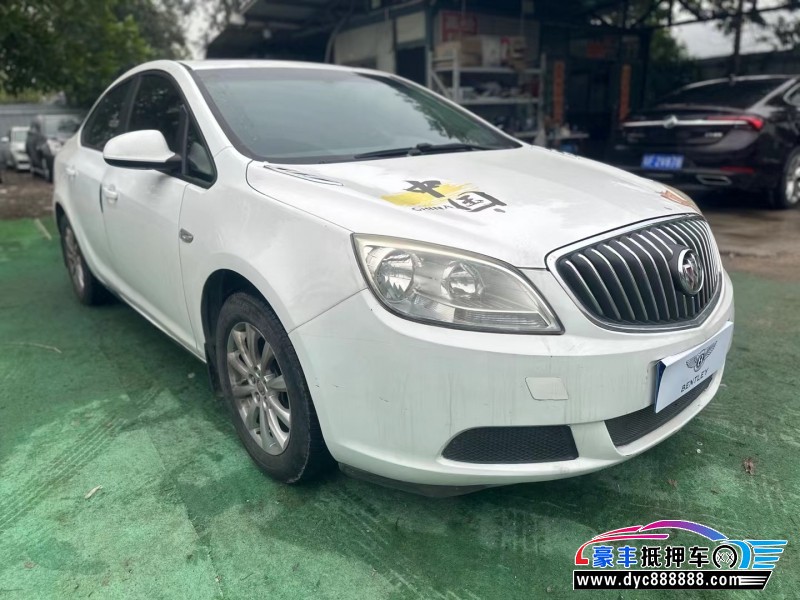 14年别克英朗轿车抵押车出售