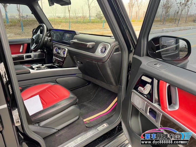 20年奔驰G轿车抵押车出售