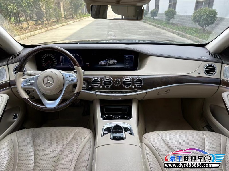 18年奔驰S轿车抵押车出售