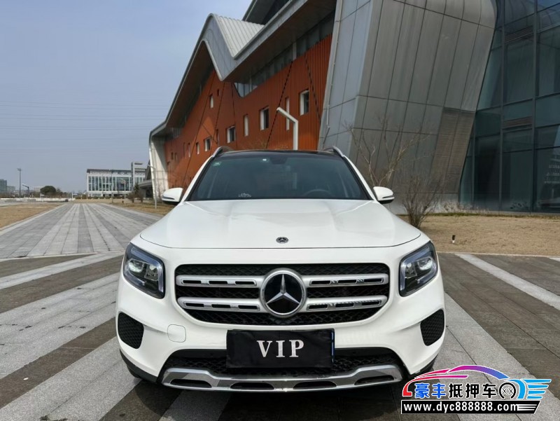 22年奔驰GLB轿车抵押车出售
