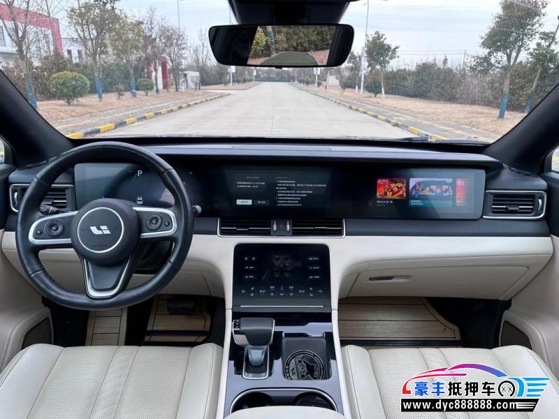 20年理想ONE轿车抵押车出售