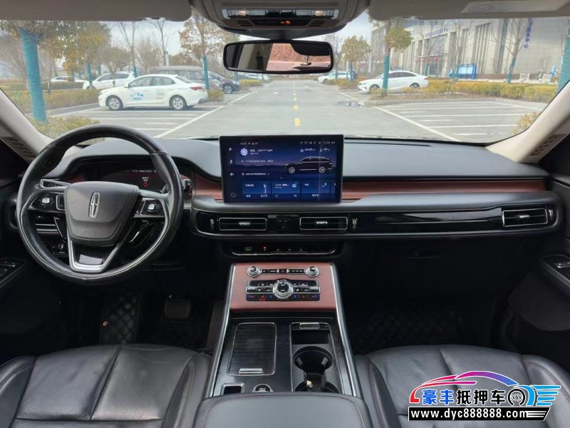 21年林肯飞行家轿车抵押车出售