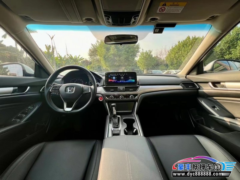 23年本田雅阁轿车抵押车出售