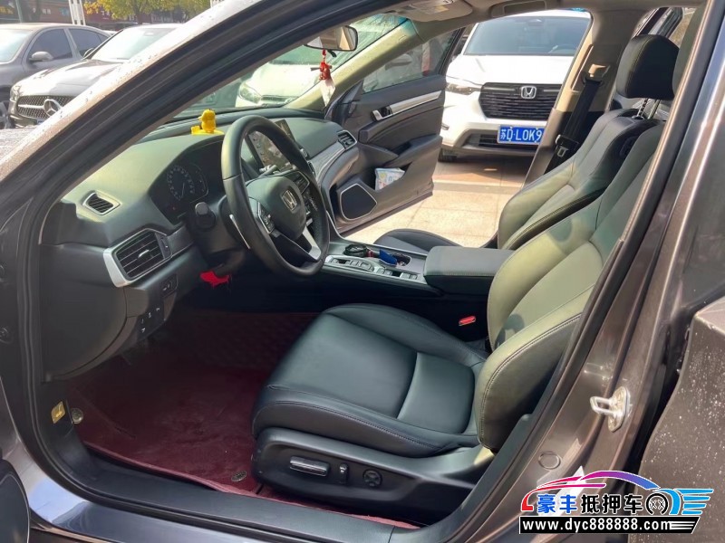 21年本田雅阁轿车抵押车出售