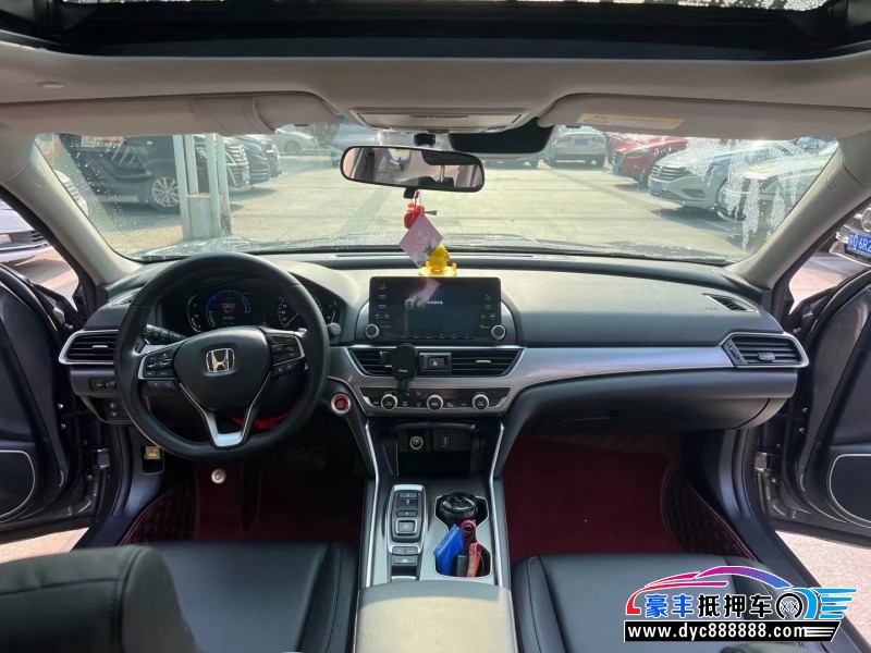 21年本田雅阁轿车抵押车出售