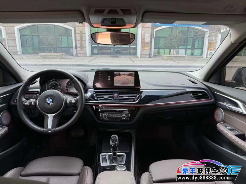 23年宝马1系轿车抵押车出售