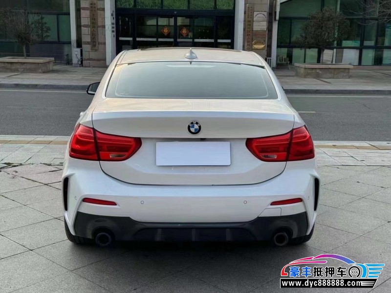 23年宝马1系轿车抵押车出售