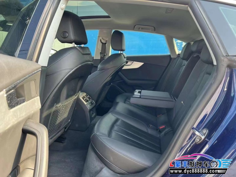 18年奥迪A5轿车抵押车出售