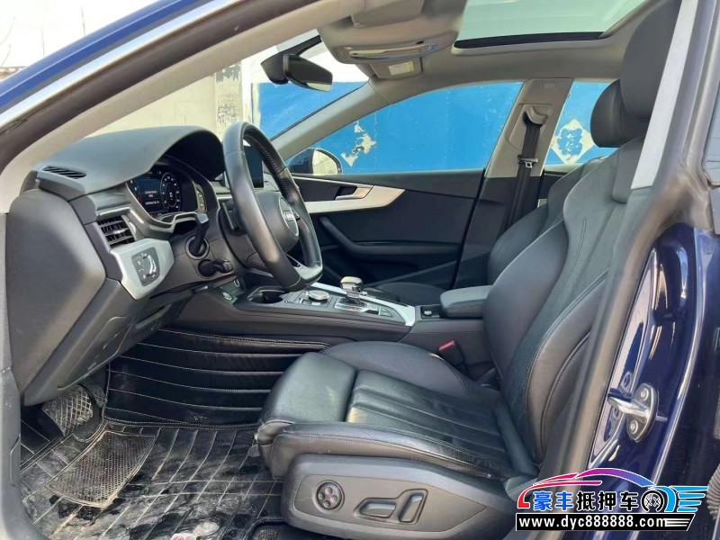 18年奥迪A5轿车抵押车出售